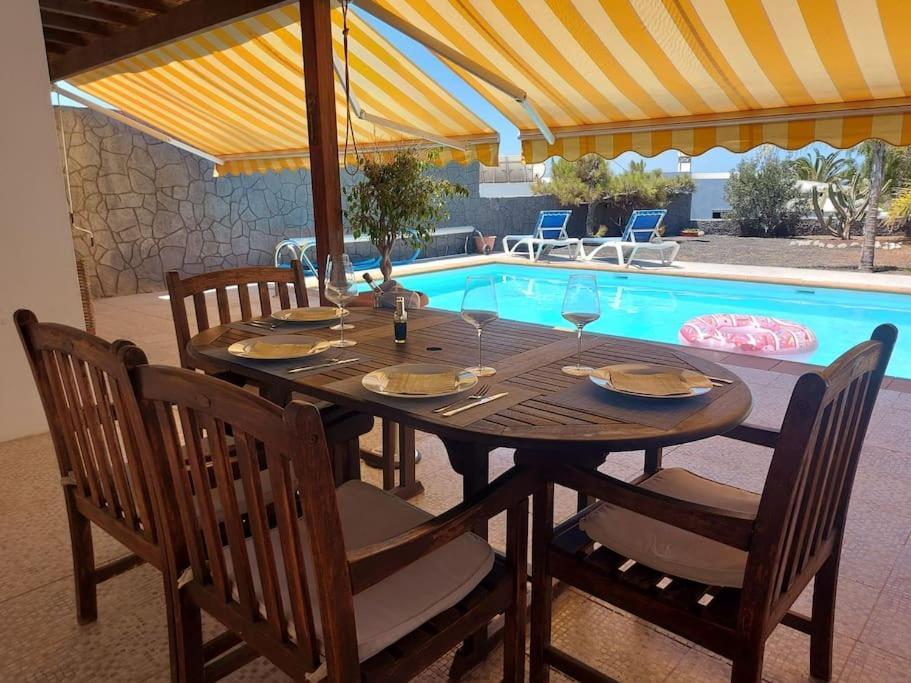 Villa Chloe Playa Blanca  Luaran gambar